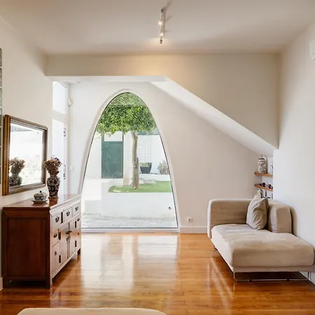 Out Casa Do Arco In Belem Lisboa